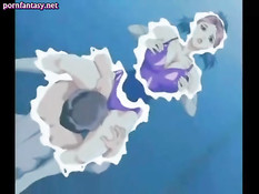 Парень в бассейне лижет киску хентай девушке и трахает её раком