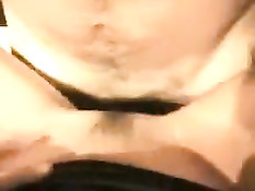 Молодой человек в разных позах ебёт свою сексуальную подружку