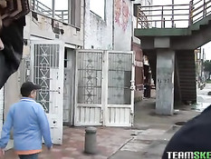 Латинская девчонка оттрахана в разных позициях и залита спермой