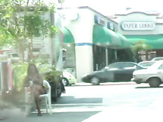 Негр привёз домой жопастую мулатку и засадил в неё большой член