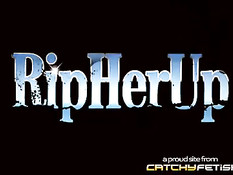 Мужик разорвал девке чёрные лосины и отъебал раком после отсоса