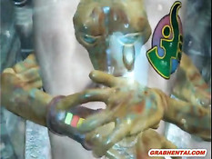 Злобный монстр под водой занимается оральным сексом с 3D девкой