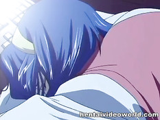 Аниме девка в офисе дрочит мужику хуй своими большими сиськами