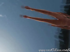 Грудастая 3D лесбиянка занимается любовью с девушкой ангелом