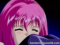 Две грудастые хентай лесбиянки целовались и трахались в бассейне