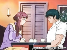 Парень засунул  большой член в рот и киску сисястой хентай девке