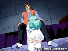 Развратные хентай девчонки отсасывают член молодому очкарику