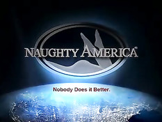 Грудастая красотка Whitney Westgate дрочит член и ебётся с парнем