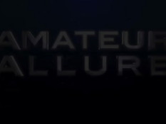 Симпатичная азиатка Alina Li дрочит член и трахается с бойфрендом