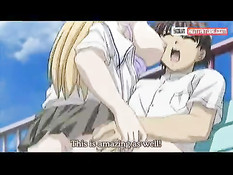 Светловолосая хентай девушка сосёт и ебётся с парнем на скамейке