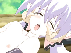 Аниме девушка с крыльями закинула паренька на дерево и отсосала