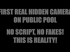 Великолепная чешская блондиночка раздевается и моется в душе