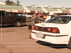 Горячая темнокожая женщина Nyomi Banxxx ебётся с белым парнем