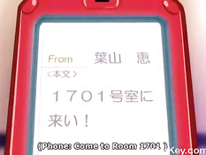 Грудастая хентай девка отсасывает и трахается с парнями на пляже