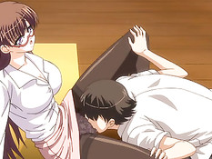 Очкастая хентай девка в колготках села на стол и подрочила ногами