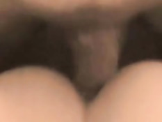 Он трахает раком женщину и крупным планом снимает происходящее