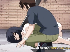 Заключённая хентай девушка с кляпом во рту подверглась насилию