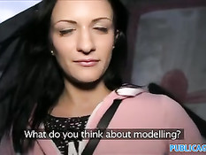 Пикапер снял на улице симпатичную брюнеточку и оттрахал в киску