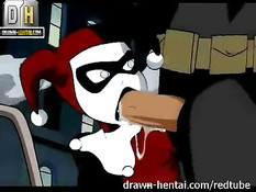 После отсоса Бэтмен отъебал и залил спермой злодейку Харли Квинн