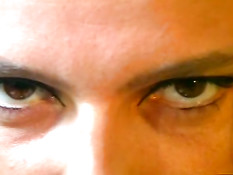 Они отодрали во все дыры и обкончали сисястую Ursula Cavalcanti