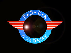 Развратная юная студентка ебётся с похотливыми преподавателями