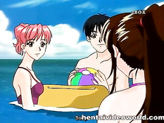 Обнажённую хентай девку под водой в море оттрахали вибратором