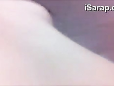 Он отъебал раком свою азиатскую девушку и дал ей отсосать член