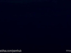 Злая ведьма выпорола и отъебала страпоном блондинку черлидершу