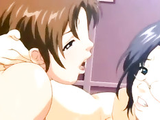 Две горячие хентай малышки отсасывают парню член в раздевалке