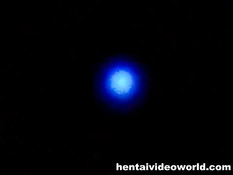 Аниме пара занимается сексом на плывущей лодке под фейерверком