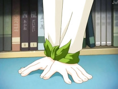 Хентай девка в короткой юбке легла на кровать и раздвинула ножки