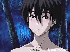 Счастливый парень в ночном лесу ебётся с сисястой хентай девкой