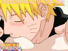 После страстных поцелуев Naruto и Sakura трахаются на кровати