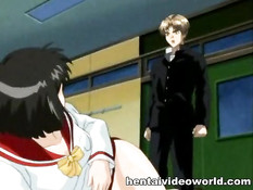 Возбуждённый паренёк оттрахал раком скромную хентай девчонку