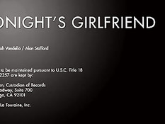 Сисястая подруга Sarah Vandella в чулках прыгает на члене парня