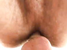 Аргентинские геи играют в футбол и занимаются анальным сексом