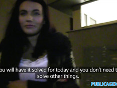 Чешская девушка за деньги соглашается заняться сексом на улице