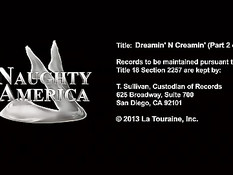 Кудрявая мулатка Misty Stone трахается в офисе с белым коллегой