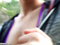 Лесбиянка Zoey Monroe лижет киску рыжей подруге Addison Ryder