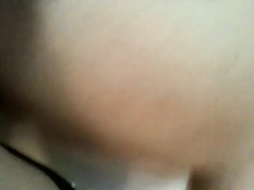 Муж трахает раком жену в красных стрингах и снимает порно видео