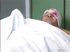 Возбуждённый санитар в лифте ебёт в анус медсестру Armelle Castan