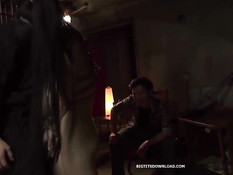 Японка с огромными сиськами Hitomi Tanaka отсасывает парню член