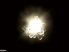 Сисястая красотка Kendra Star ебётся с парнем на улице у бассейна