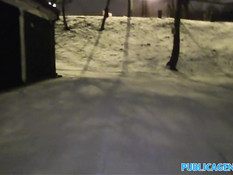 Познакомился с чешской девкой с тату на пояснице и отодрал раком