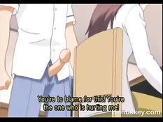 Парень прижал к стене хентай девку и засадил член в бритую киску