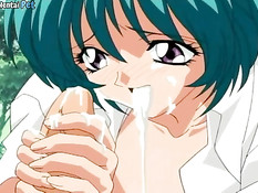 Хентай подруга отсасывает парню в парке и получает сперму в лицо