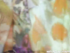 Лысый парень отодрал горячую русскую даму в сетчатых колготках