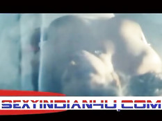 Застенчивая индийская девушка занимается сексом со своим парнем