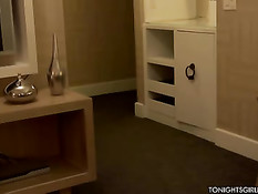 Похотливая азиатская девушка Asa Akira затрахала нового приятеля