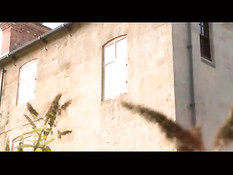 Девчонка в сетчатых колготках Melanie Memphis оттрахана в попку